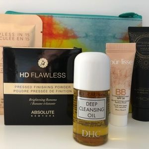 Ipsy makeup bag with 5 BRAND NEW items